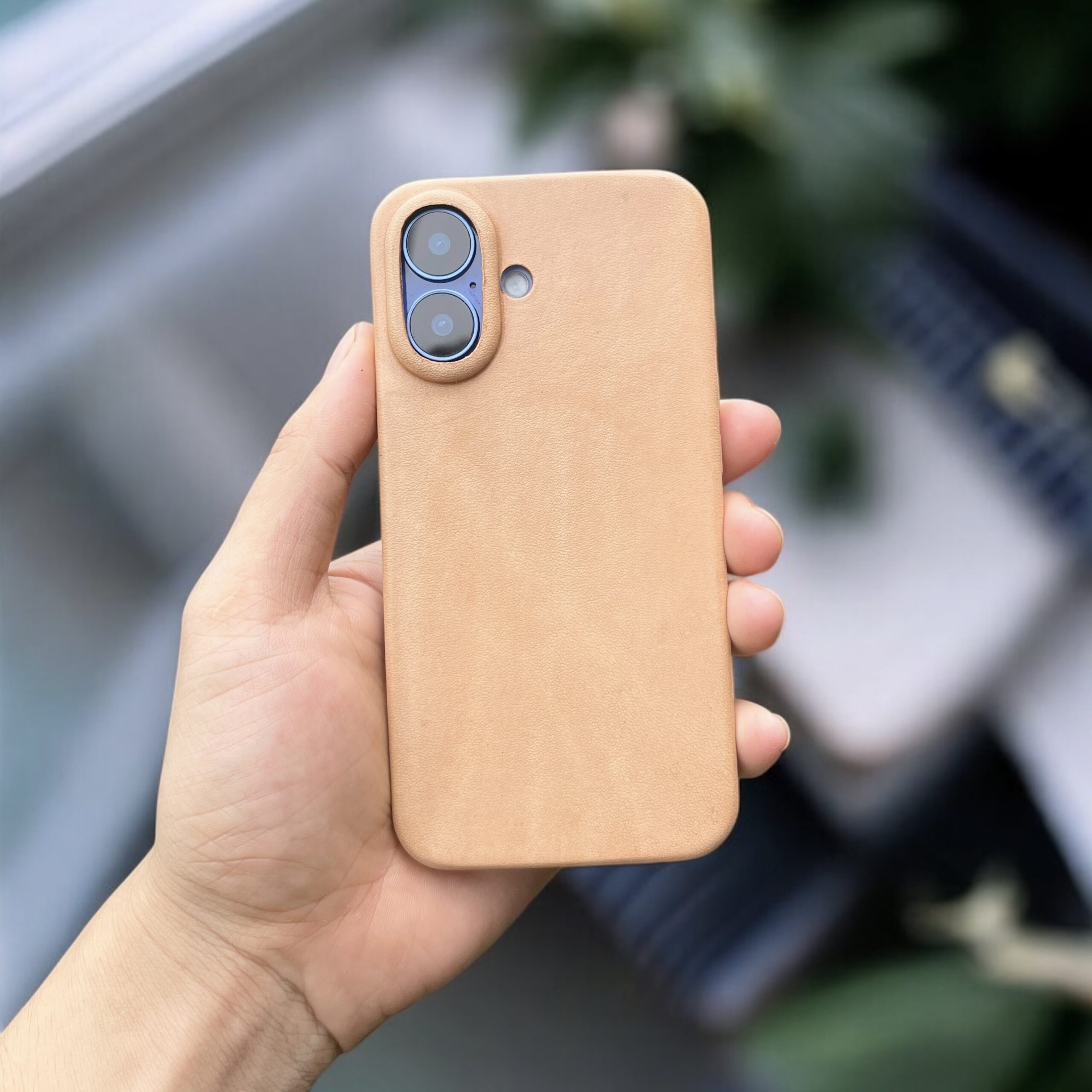 BridleBlack Handcrafted iPhone Leather Case – Premium Full-Grain Leather with MagSafe - Image 9