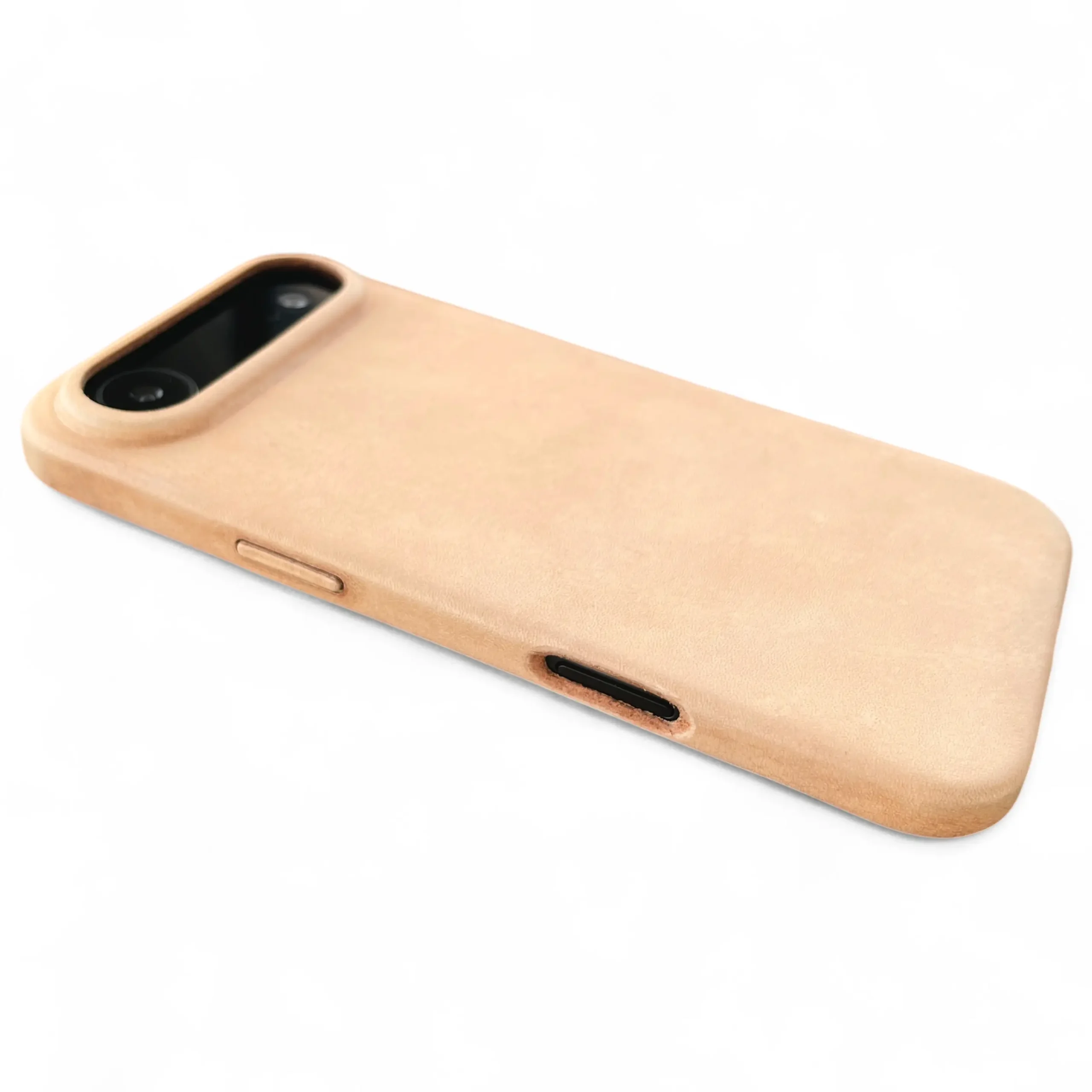 BridleBlack Handcrafted iPhone Leather Case – Premium Full-Grain Leather with MagSafe - Image 4