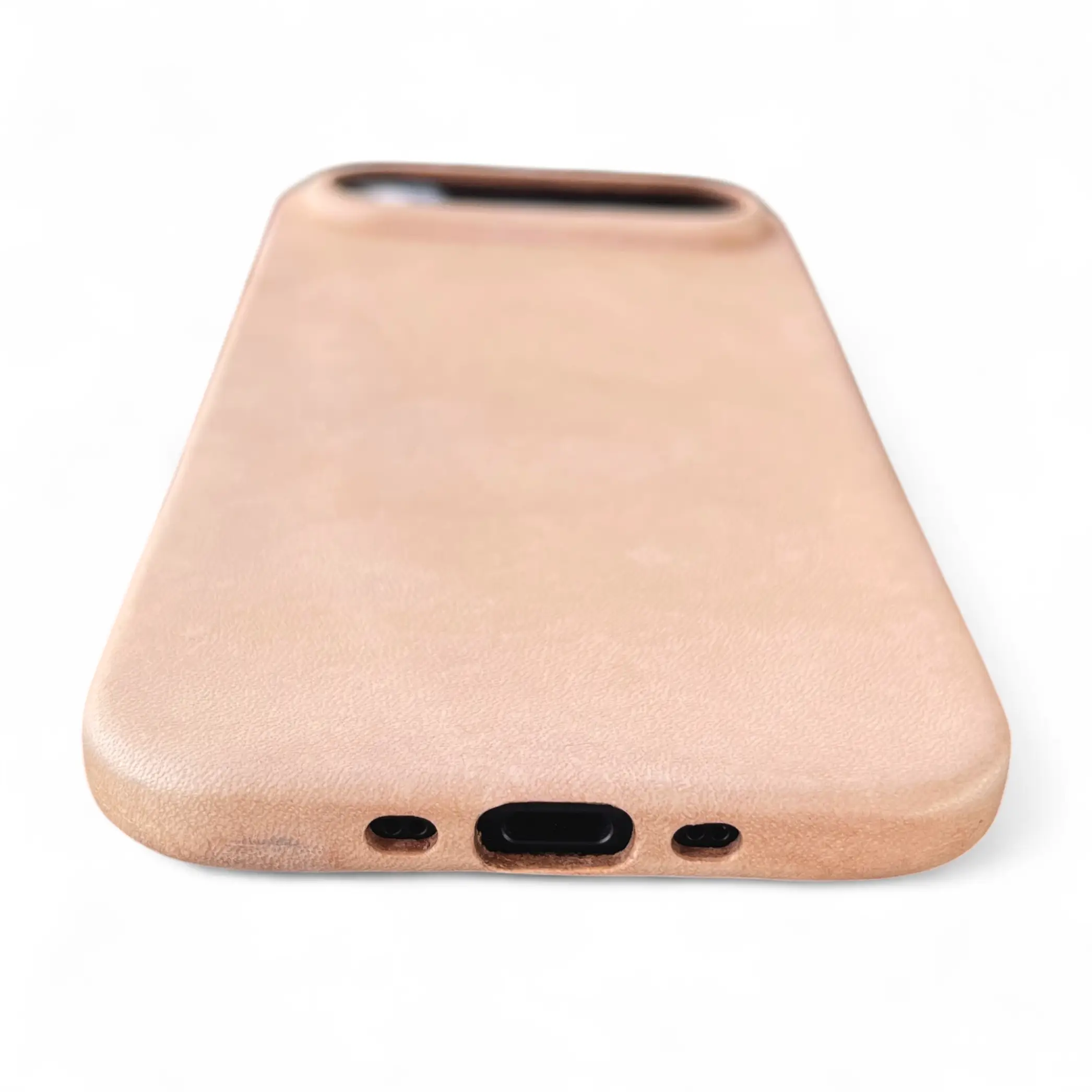 BridleBlack Handcrafted iPhone Leather Case – Premium Full-Grain Leather with MagSafe - Image 5